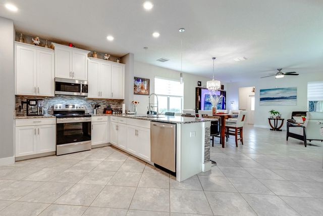 11813 GINSBERG PLACE, Orlando, FL 32832