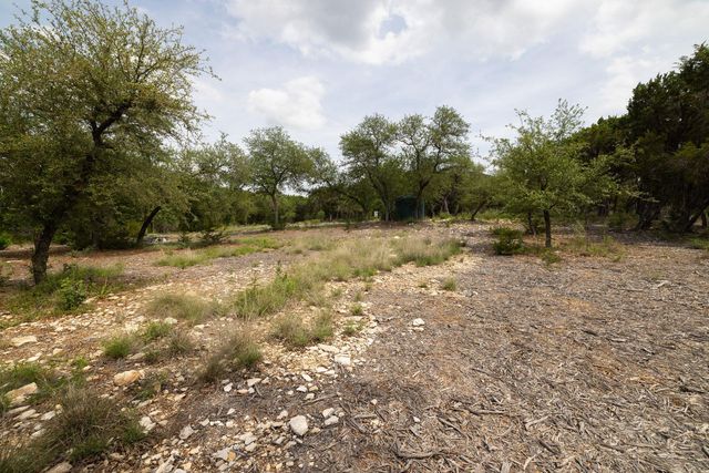 8023 Lakeview ST, Volente, TX 78641