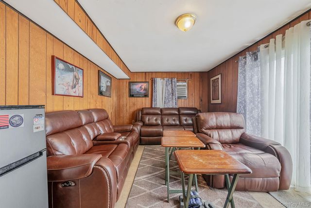 42 Centerwood Street, West Babylon, NY 11704