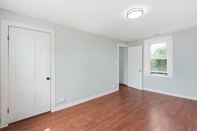 216 Crest Ave, Revere, MA 02151