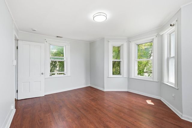 216 Crest Ave, Revere, MA 02151