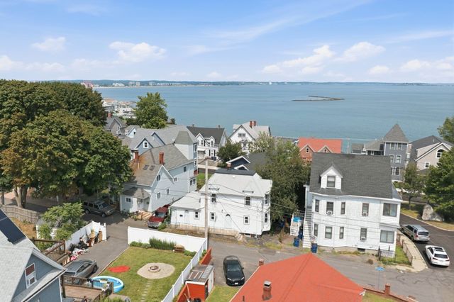 216 Crest Ave, Revere, MA 02151