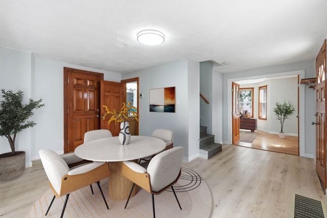216 Crest Ave, Revere, MA 02151