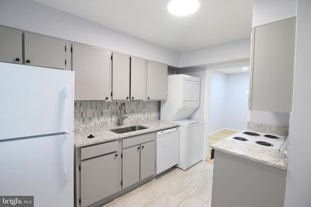 311 ROCK SPRING DR SW, Leesburg, VA 20175