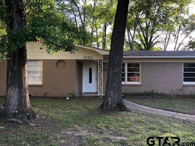 2725 Brentwood Dr, Tyler, TX 75701