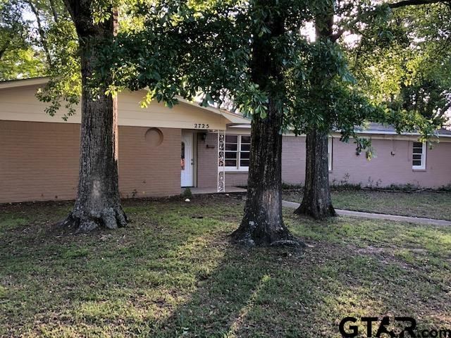 2725 Brentwood Dr, Tyler, TX 75701