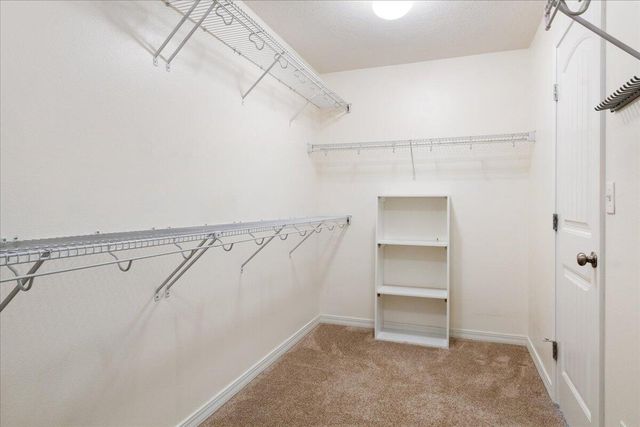 3963 W Tall Pine Court, Springfield, MO 65810