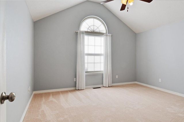 3963 W Tall Pine Court, Springfield, MO 65810