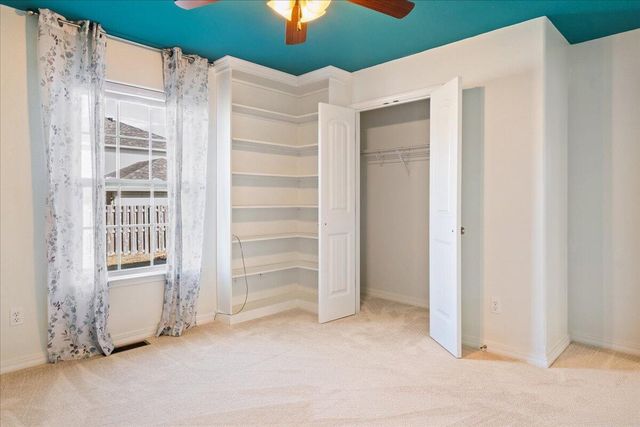 3963 W Tall Pine Court, Springfield, MO 65810