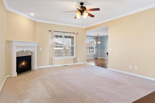 3963 W Tall Pine Court, Springfield, MO 65810