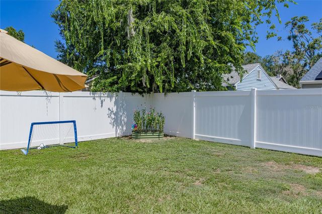 3949 KING DRIVE, Brandon, FL 33511