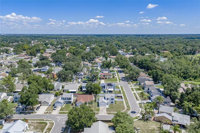 3949 KING DRIVE, Brandon, FL 33511