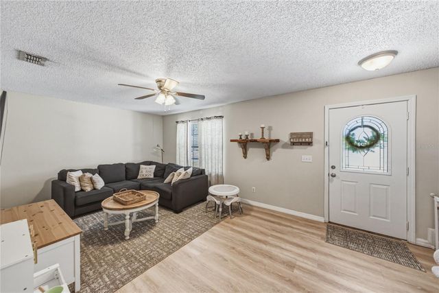 3949 KING DRIVE, Brandon, FL 33511