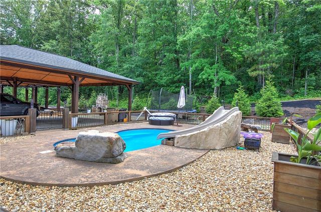 170 Gaddis Road NW, Cartersville, GA 30120