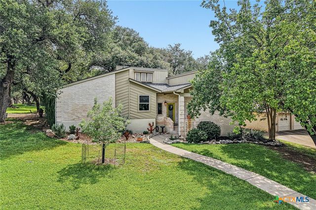 714 Oakwood Boulevard, New Braunfels, TX 78130
