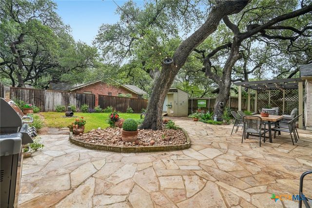 714 Oakwood Boulevard, New Braunfels, TX 78130