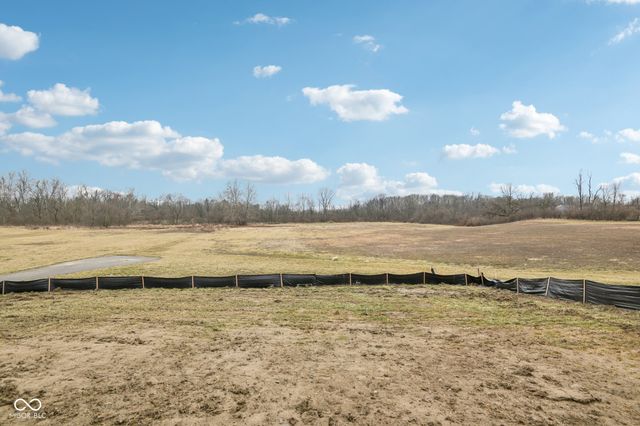 2008 Hill Lake Lane, Indianapolis, IN 46239