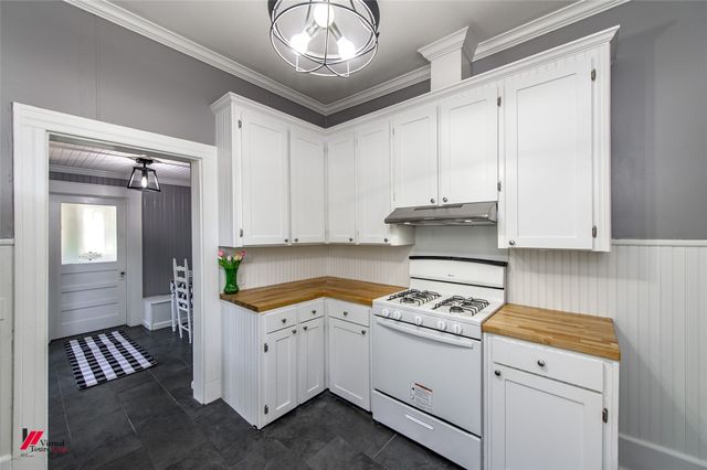 1505 McArthur Drive, Mansfield, LA 71052