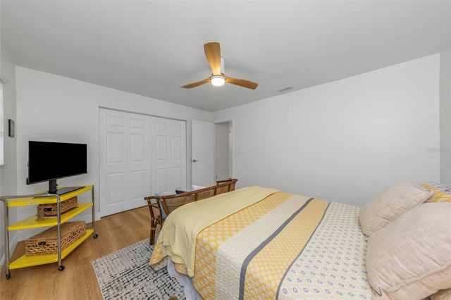 8909 118TH WAY, Seminole, FL 33772