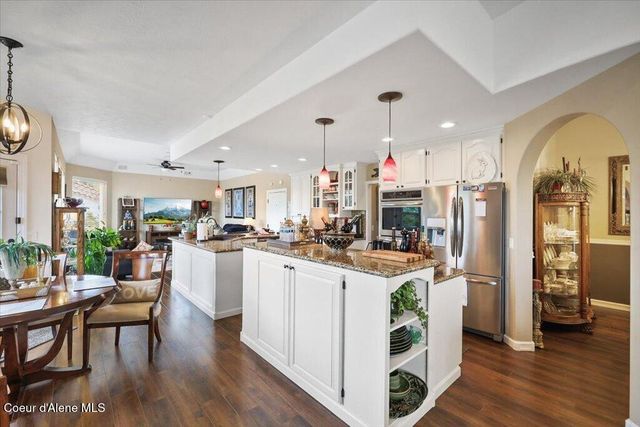 1219 E Loch Haven Dr, Hayden, ID 83835