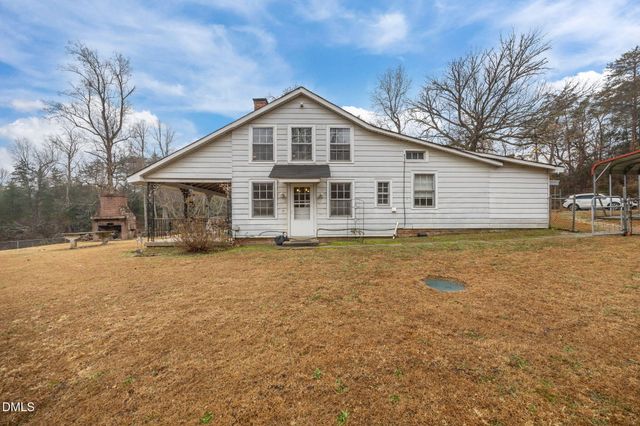 3250 Mine Creek Road, Burlington, NC 27217