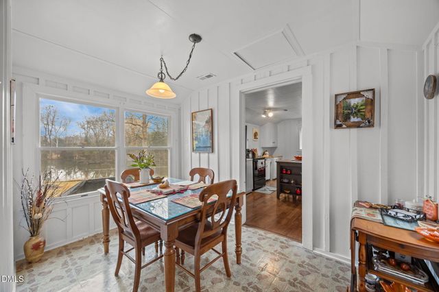 3250 Mine Creek Road, Burlington, NC 27217