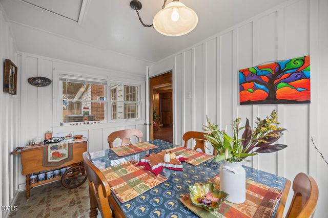 3250 Mine Creek Road, Burlington, NC 27217