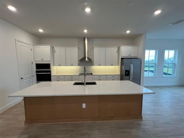 9851 GOBAT ALY, Orlando, FL 32827