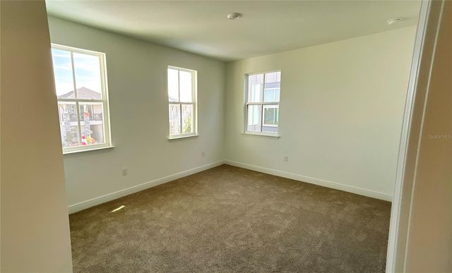 9851 GOBAT ALY, Orlando, FL 32827