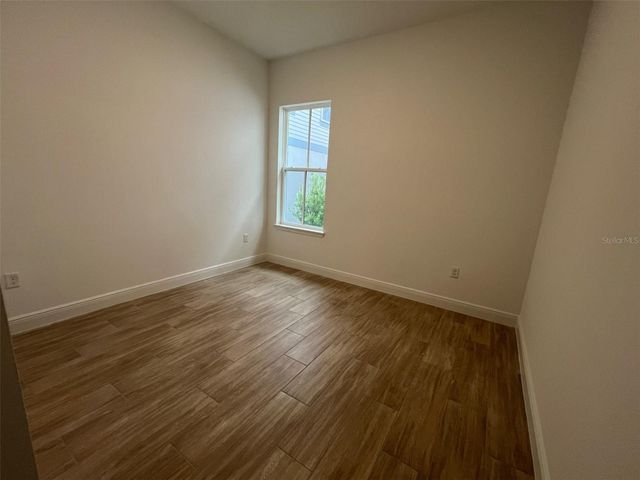 9851 GOBAT ALY, Orlando, FL 32827