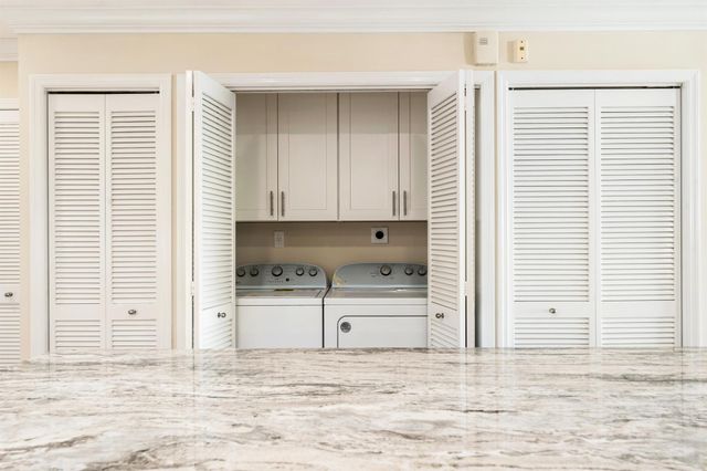 5300 Highway A1a 408, Indian River Shores, FL 32963