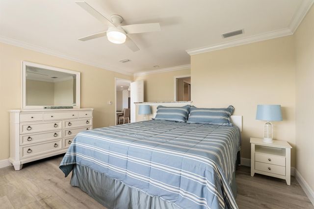 5300 Highway A1a 408, Indian River Shores, FL 32963