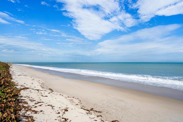 5300 Highway A1a 408, Indian River Shores, FL 32963