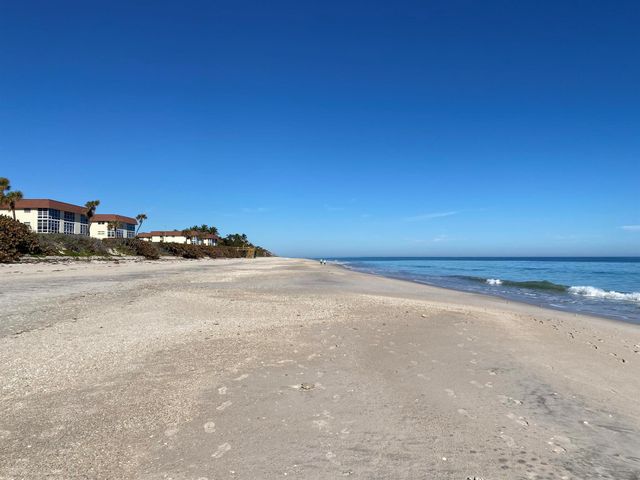 5300 Highway A1a 408, Indian River Shores, FL 32963