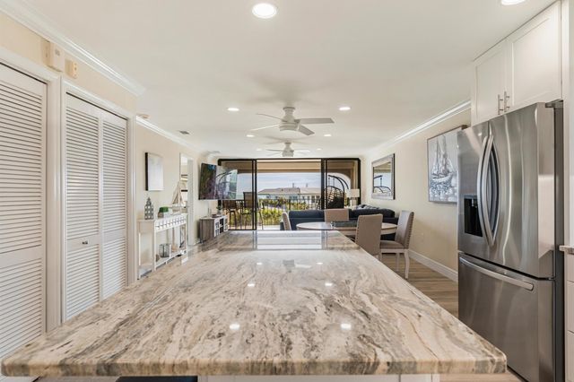 5300 Highway A1a 408, Indian River Shores, FL 32963