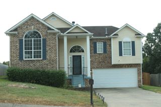 5032 Pebble Creek Dr, Antioch, TN 37013