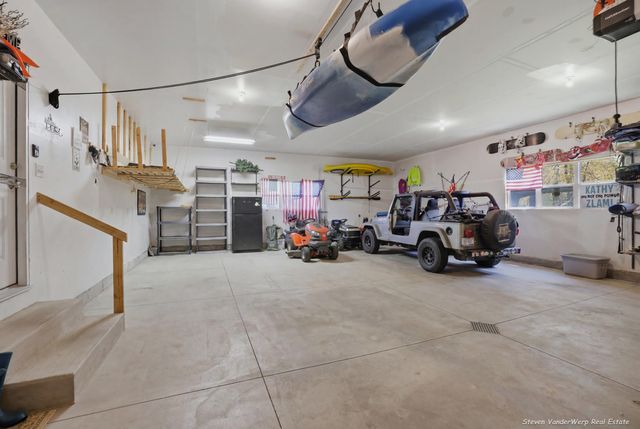 16773 McLeans, Spring Lake Twp, MI 49456