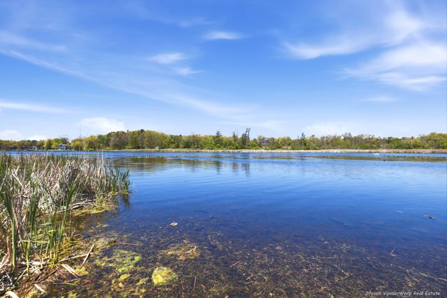 16773 McLeans, Spring Lake Twp, MI 49456