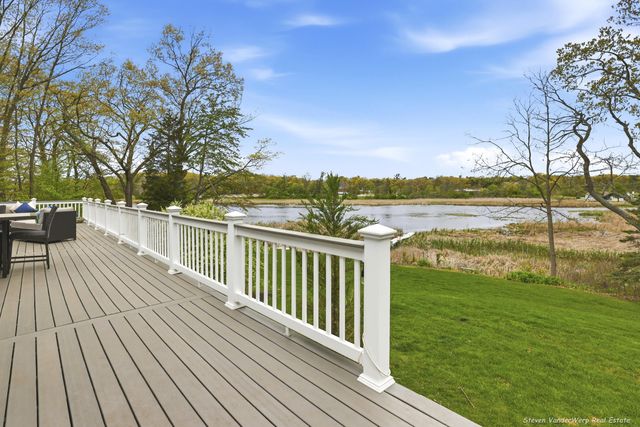 16773 McLeans, Spring Lake Twp, MI 49456
