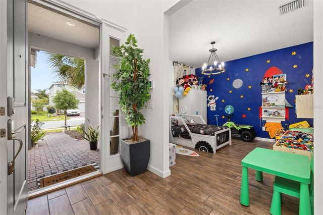 736 GRAZIE LOOP, Davenport, FL 33837