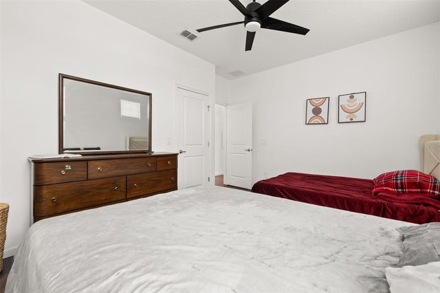 736 GRAZIE LOOP, Davenport, FL 33837
