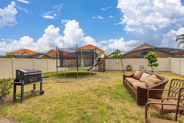736 GRAZIE LOOP, Davenport, FL 33837