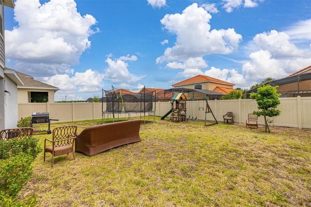 736 GRAZIE LOOP, Davenport, FL 33837
