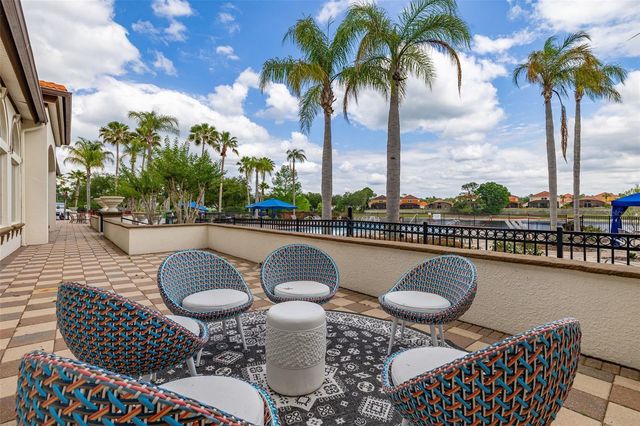 736 GRAZIE LOOP, Davenport, FL 33837