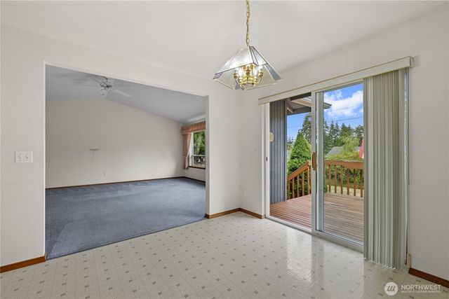 1614 Poplar Lane, Camano Island, WA 98282