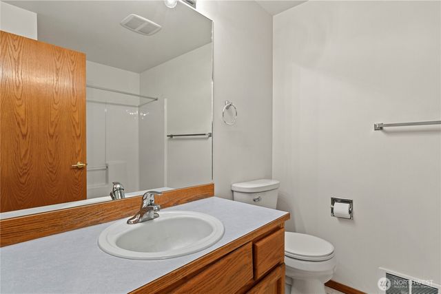 1614 Poplar Lane, Camano Island, WA 98282