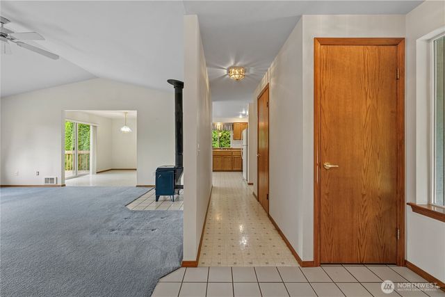 1614 Poplar Lane, Camano Island, WA 98282