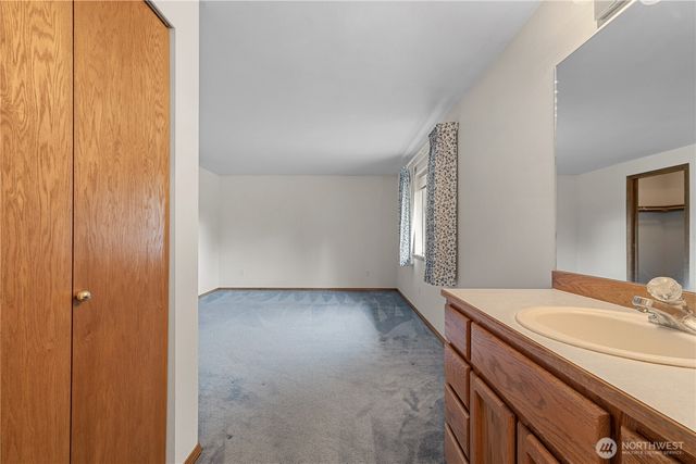 1614 Poplar Lane, Camano Island, WA 98282
