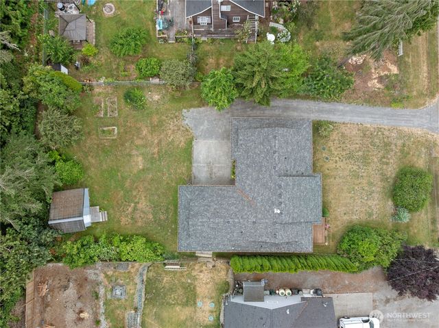 1614 Poplar Lane, Camano Island, WA 98282