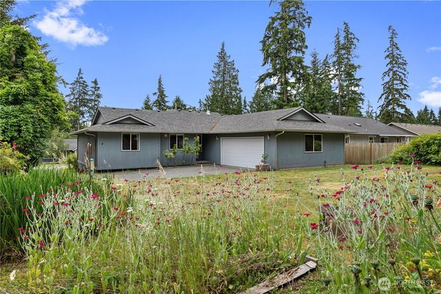 1614 Poplar Lane, Camano Island, WA 98282